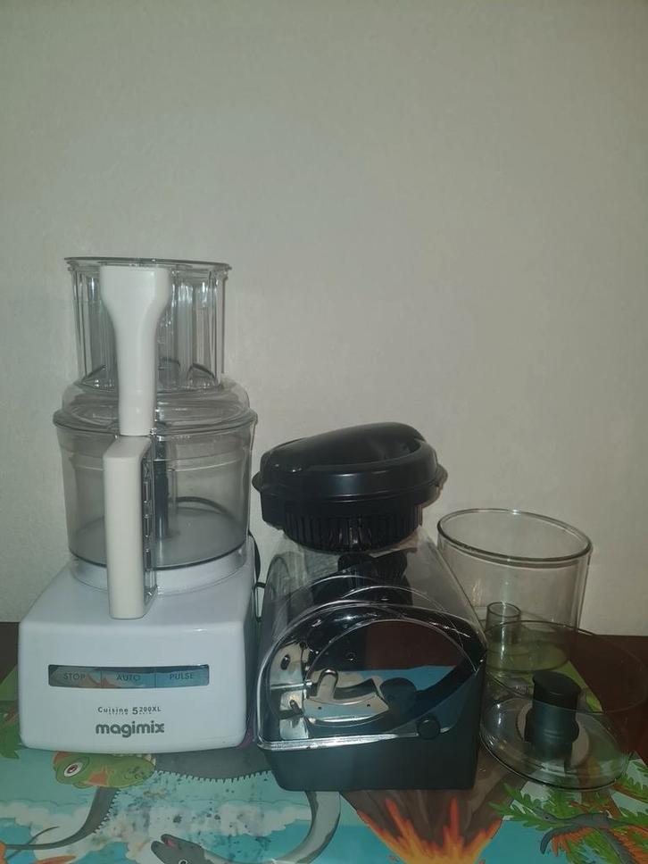 Magimix Cuisine 5200XL Foodprocessor -, Witgoed en Apparatuur, Keukenmixers, Zo goed als nieuw, 3 tot 4 liter, 3 snelheden of meer
