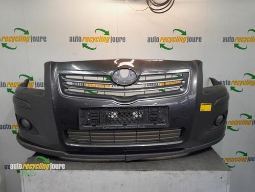 Voorbumper van een Toyota Avensis, Auto-onderdelen, Carrosserie en Plaatwerk, Bumper, Toyota, Gebruikt, 3 maanden garantie