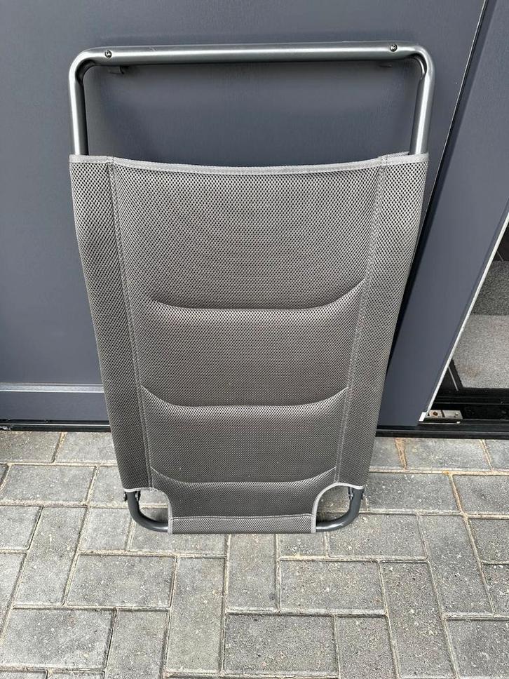 2x Happy Rhino voetenbank, Caravans en Kamperen, Kampeermeubelen, Zo goed als nieuw, Campingmeubel-accessoire, Ophalen