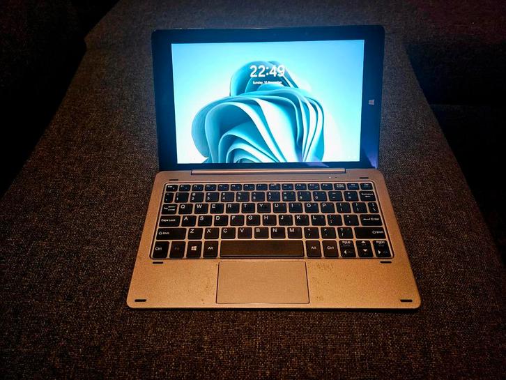 Chuwi Hi10 Pro Windows 11 Pro, Computers en Software, Windows Laptops, Gebruikt, 10 inch of minder, HDD, 2 tot 3 Ghz, 4 GB, Qwerty