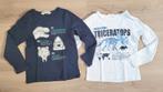 Setje van 2 Dino longsleeves - maat 122 / 128, H&M, Ophalen of Verzenden, Zo goed als nieuw, Shirt of Longsleeve