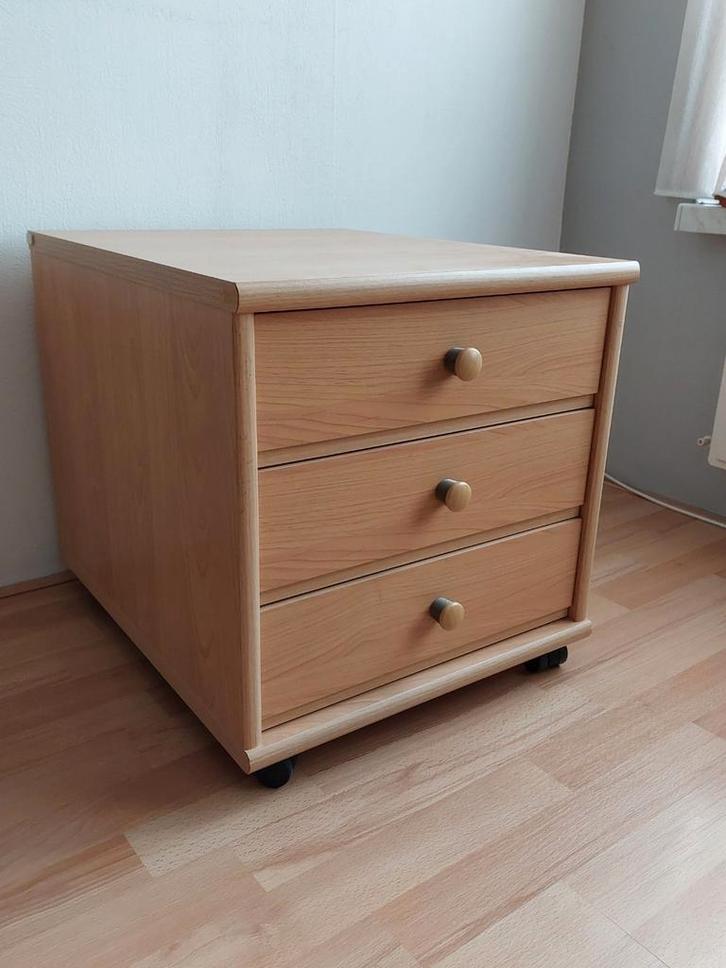 Mooi houten ladeblok met zwenkwielen zgan essen kleur, Huis en Inrichting, Kasten | Ladekasten, Zo goed als nieuw, Minder dan 100 cm