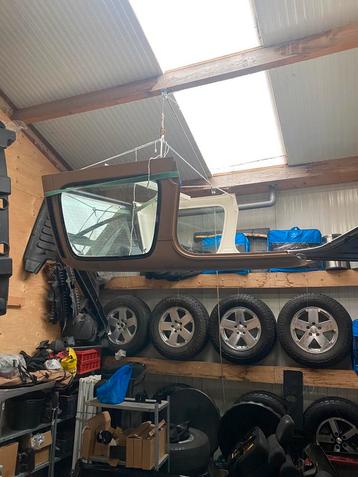 heel veel onderdelen  jeep Wrangler  beschikbaar voor biedingen