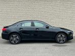 Mercedes-Benz A-Klasse A 250 e Limousine Luxury Line Automaa, Auto's, Mercedes-Benz, 4 cilinders, 15 kWh, Zwart, Bedrijf