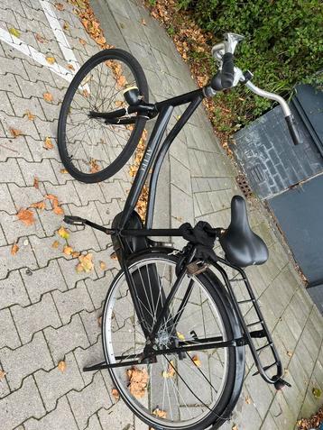 FIETS beschikbaar voor biedingen