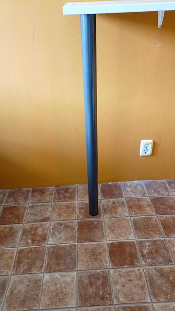 Tafelpoot antraciet 110cm hoog 6cm doorsnee als nieuw beschikbaar voor biedingen