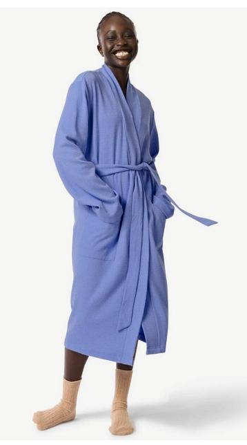 Wafeltjesstof damesbadjas. beschikbaar voor biedingen