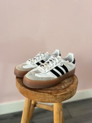 Adidas Sambae maat 41 1/3 beschikbaar voor biedingen