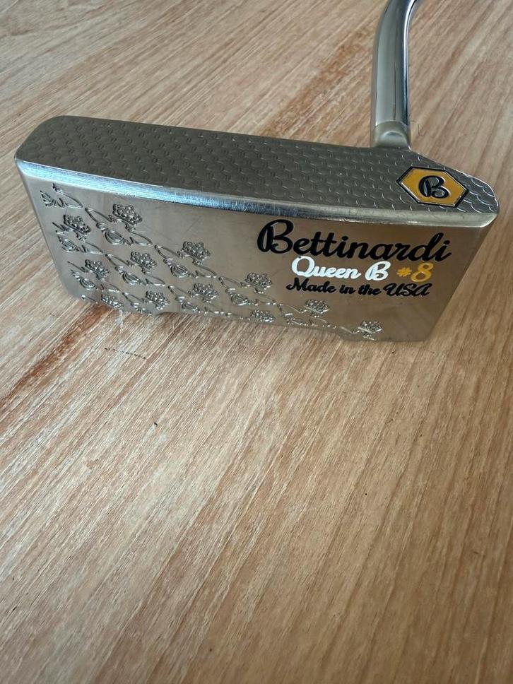 Bettinardi Queen B #8 Putter, Sport en Fitness, Golf, Zo goed als nieuw, Club, Overige merken, Ophalen of Verzenden