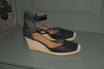 Zwarte espadrilles van H&M, maat 40! beschikbaar voor biedingen