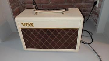 Vox pathfinder 10 retro / creme gitaar versterker beschikbaar voor biedingen
