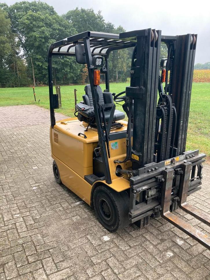 Caterpillar ep25k pac, Zakelijke goederen, Machines en Bouw | Heftrucks en Intern transport, Heftruck, Diesel, 1000 tot 2000 kg