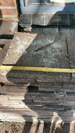 Zware oude stoeptegels van beton met kiezels zo’n 300 stuks, Tuin en Terras, Tegels en Klinkers, Ophalen, Gebruikt, Overige typen