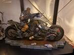 gears of war 4 collectors edition statue uit 2016, Verzamelen, Poppetjes en Figuurtjes, Ophalen of Verzenden, Zo goed als nieuw