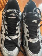 NIEUW schoenen zwart met grijs., Ophalen of Verzenden, Nieuw, Zwart