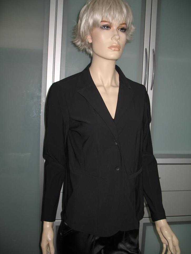 Didi Jasje Zwart Travelstof Maat 38, Kleding | Dames, Jasjes, Kostuums en Pakken, Nieuw, Jasje, Maat 38/40 (M), Zwart, Ophalen of Verzenden