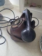 zeer oude bakelieten rood koperen telefoon  zwaar, Heikant 21 Kaatsheuvel, Belle Vieille Brocante, Ophalen of Verzenden, Zo goed als nieuw