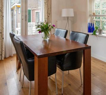 Eetset 6 stoelen + masieve tafel kersenhout160x90 beschikbaar voor biedingen