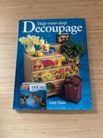 Stap-voor-stap decoupage Letty Oates, Boeken, Ophalen of Verzenden, Gelezen, Scrapbooking en Knutselen