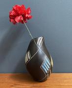 50 jaren model BARBAPAPA vaas bruin zwart met kleur strepen, Gebruikt, Overige kleuren, Aardewerk of Porselein, Ophalen of Verzenden