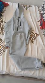 Jongens trainingspak, Overige typen, Geen merk, Ophalen of Verzenden, Grijs