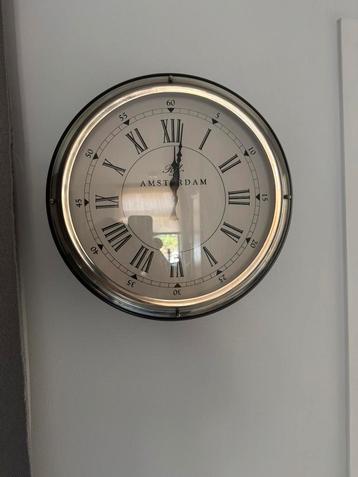 Riviera maison amsterdam wand klok beschikbaar voor biedingen