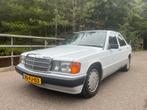 Mercedes-Benz 190E 2.0 AUT 1989 APK 25-08-2027, Auto's, Automaat, 118 pk, 4 cilinders, Wit