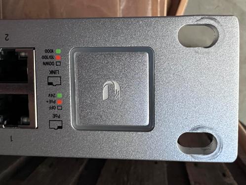 Ubiquiti UniFi Switch US-48-500W, Computers en Software, Netwerk switches, Gebruikt, Ophalen of Verzenden