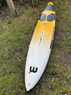 Mistral Screamer Surfplank - Klaar voor de golven!, Watersport en Boten, Windsurfen, Ophalen, 250 tot 300 cm, Gebruikt, Met vin(nen)