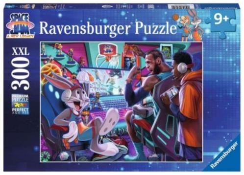 Ravensburger: Space Jam Gamestation 300 XXL stukjes, Kinderen en Baby's, Speelgoed | Kinderpuzzels, Nieuw, 6 jaar of ouder, Meer dan 50 stukjes