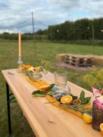 Versiering decoratie tafels (bruiloft) tafelloper, vaasjes, Huis en Inrichting, Ophalen, Zo goed als nieuw