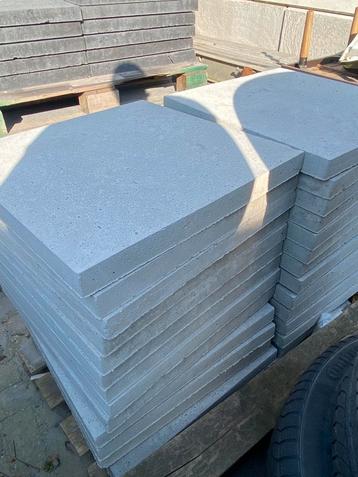 Oudhollandse tegels 50x50x5 cm NU voor 6,50 per stuk beschikbaar voor biedingen