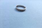 Zilveren ring, Met strass, Ophalen of Verzenden, Dame, Zilver