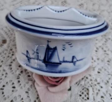 Wie weet wat dit Delfts blauwe item is?? beschikbaar voor biedingen