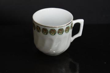 Bavaria kopje model 117 bloemen in rondje & goud beschikbaar voor biedingen