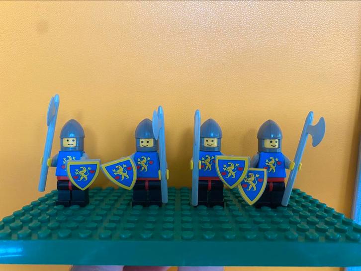 twn042 minifigures in perfecte staat! 4stuks, Kinderen en Baby's, Speelgoed | Duplo en Lego, Zo goed als nieuw, Lego, Losse stenen