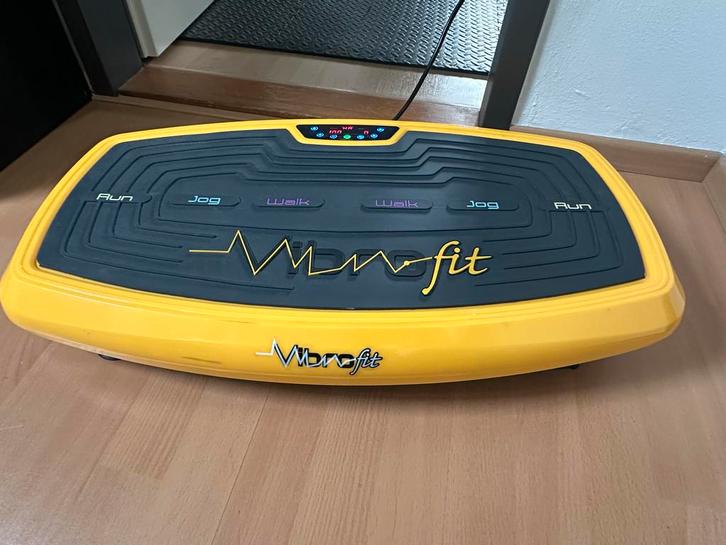 Vibro Fit Booster Shaper Trilplaat, Sport en Fitness, Fitnessapparatuur, Zo goed als nieuw, Trilplaat, Armen, Benen, Borst, Buik