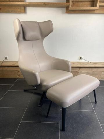 Vitra Grand Repos met Panchina , clay leder beschikbaar voor biedingen