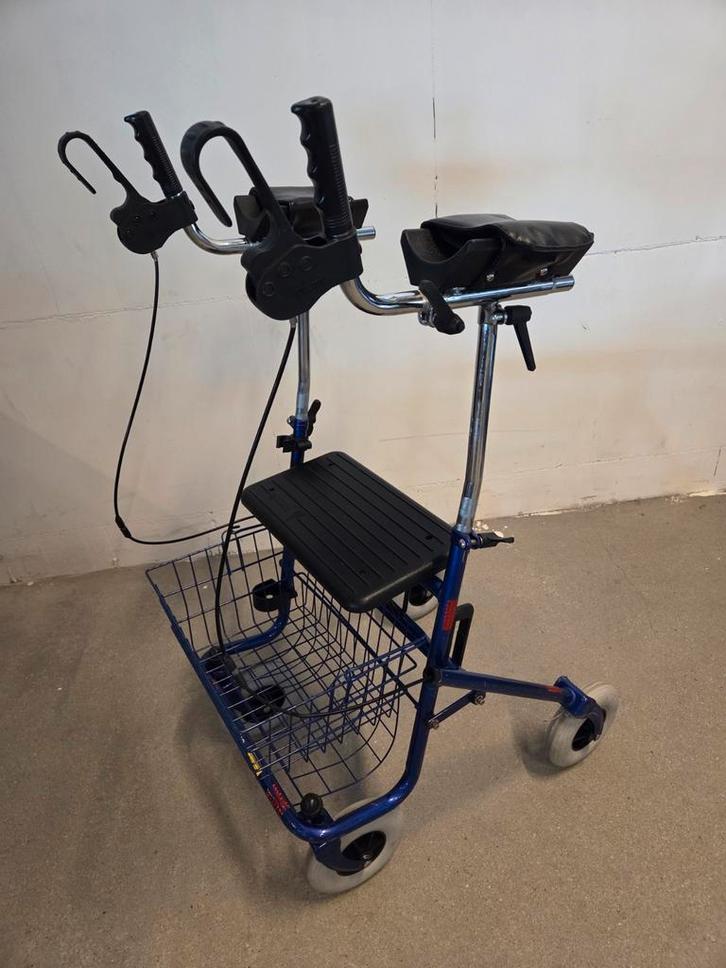 Armschaal rollator / onderarm rollator, Diversen, Rollators, Ophalen