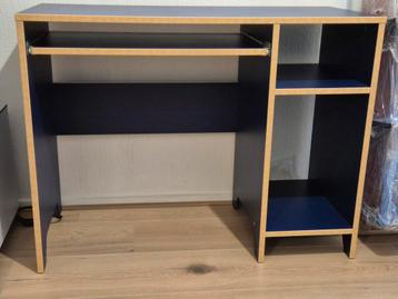 IKEA type Robin bureau blauw & houtkleur beschikbaar voor biedingen