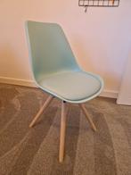 Mintgroene stoel met houten poten, Huis en Inrichting, Overige kleuren, Zo goed als nieuw, Ophalen, Hout