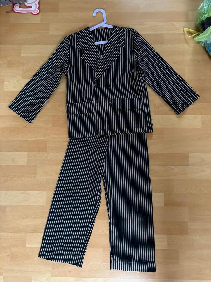 Maffia Pak Carnaval Maat 140 ZGAN, Kinderen en Baby's, Kinderkleding | Maat 140, Zo goed als nieuw, Jongen of Meisje, Setje, Ophalen of Verzenden