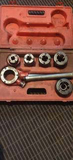 Pijpdraadsnijgereedschapset, Ophalen of Verzenden, Zo goed als nieuw