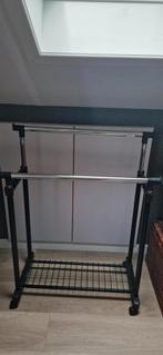 Kledingrek verstelbaar en wieltjes, Kleding | Dames, Kledingrekken, Ophalen