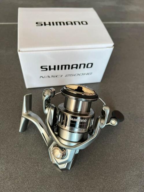 Shimano Nasci 2500HG, Watersport en Boten, Hengelsport | Roofvissen, Gebruikt, Molen, Ophalen of Verzenden