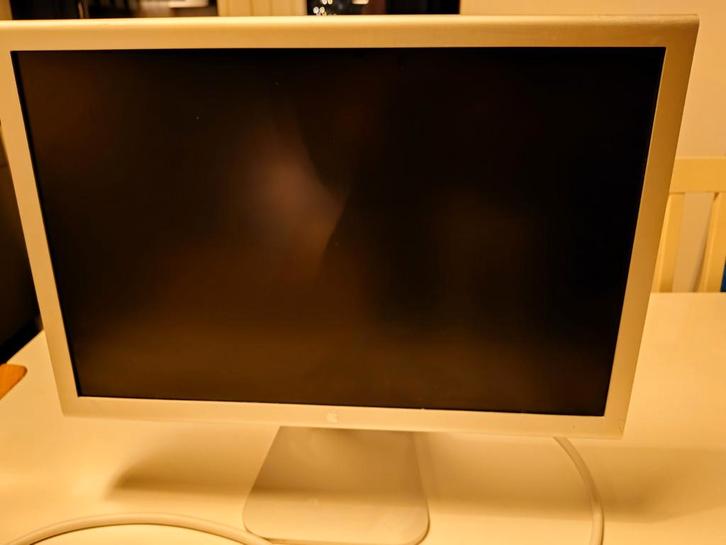 Apple Cinema Display 21 inch met DVI naar HDMI converter, Computers en Software, Monitoren, Gebruikt, 60 Hz of minder, DVI, HDMI