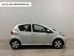Toyota Aygo 1.0-12V Sport 5drs. Navi Airco APK Nieuwe Koppel, Voorwielaandrijving, Stof, Gebruikt, Metallic lak