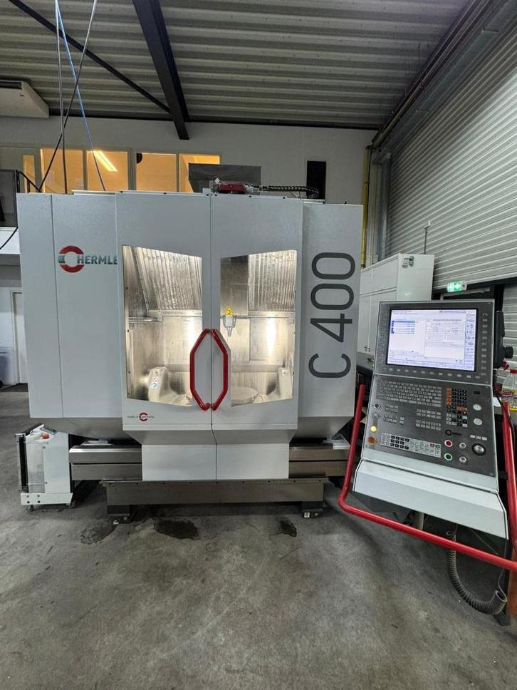 Hermle C400U -2017 slechts 2100 uur, Zakelijke goederen, Machines en Bouw | Metaalbewerking, Ophalen