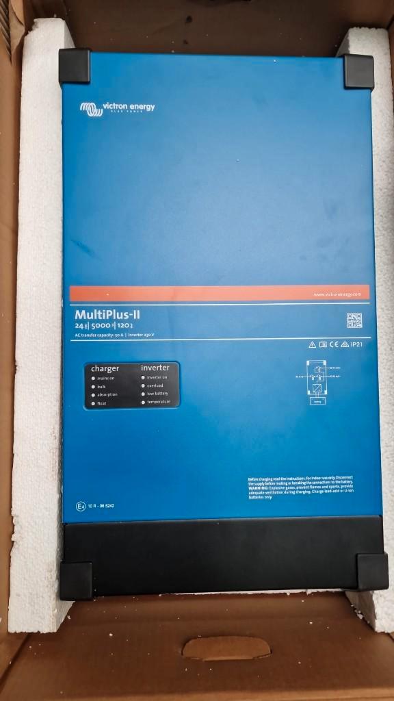 Victron Multiplus-II 24/5000/120-50 Omvormer en acculader, Watersport en Boten, Navigatiemiddelen en Scheepselektronica, Gebruikt