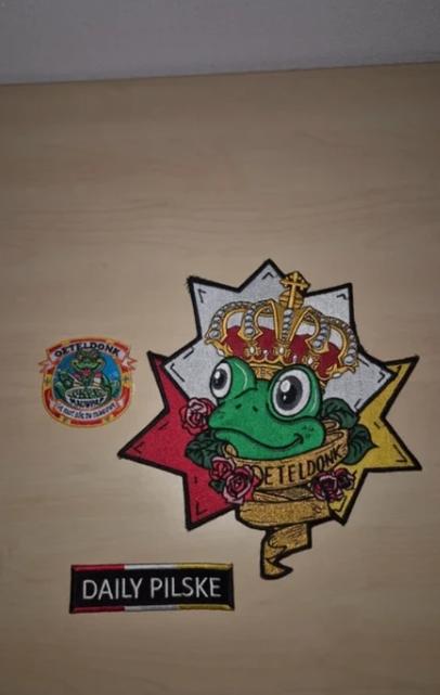 Oeteldonk Emblemen, Ophalen of Verzenden, Nieuw, Carnaval